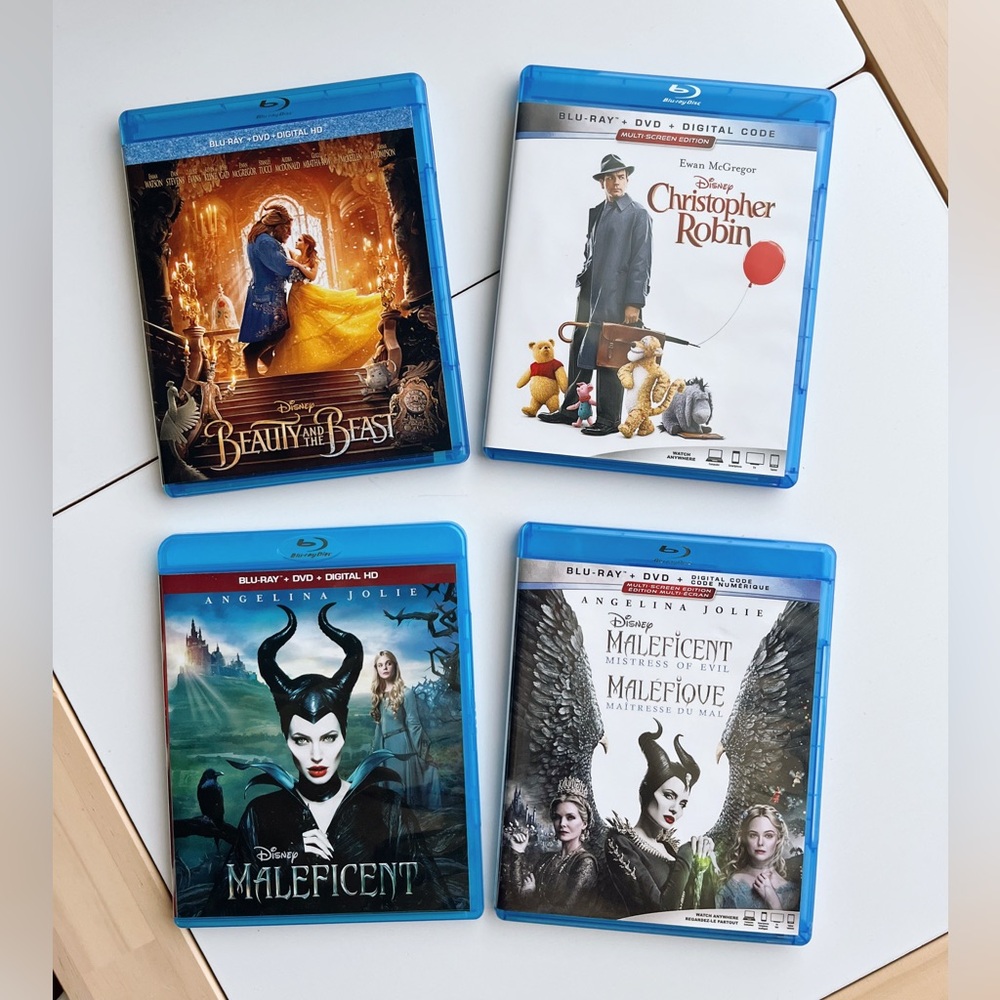 ✨2 for 10$✨ Disney Blu-ray Movies - Beauty & the Beast, Maleficient + Winnie